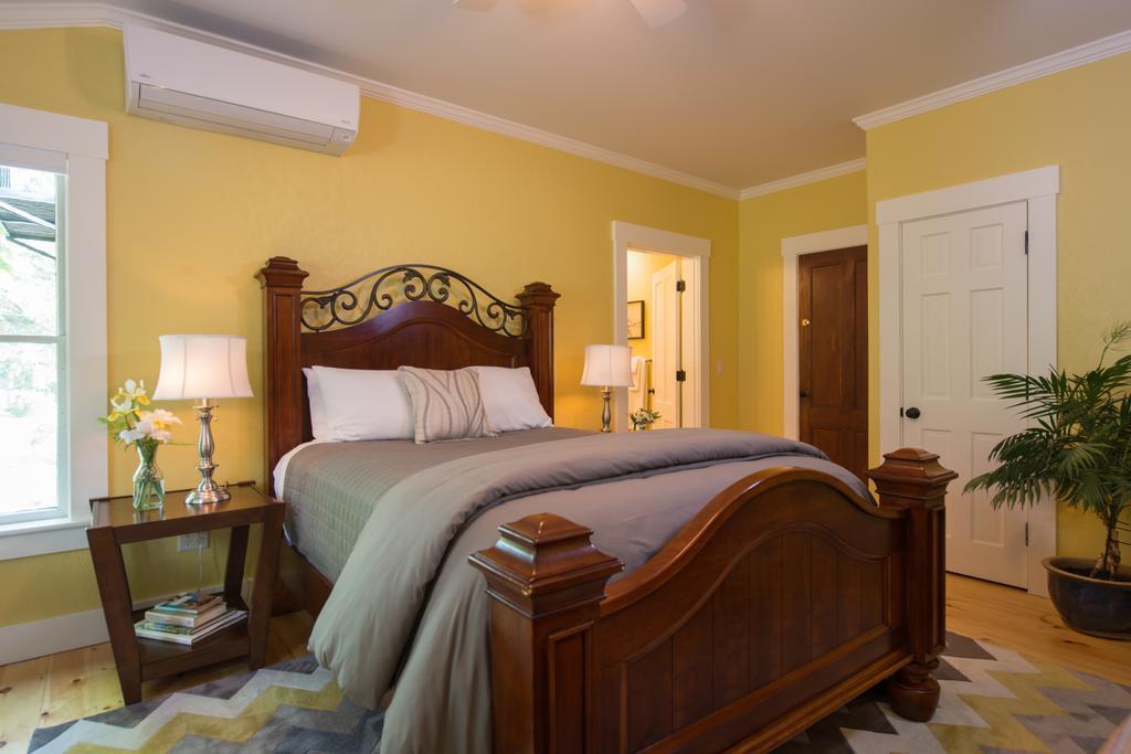Sanbornton 레이크 하우스 앳 페리 포인트 B&B 외부 사진