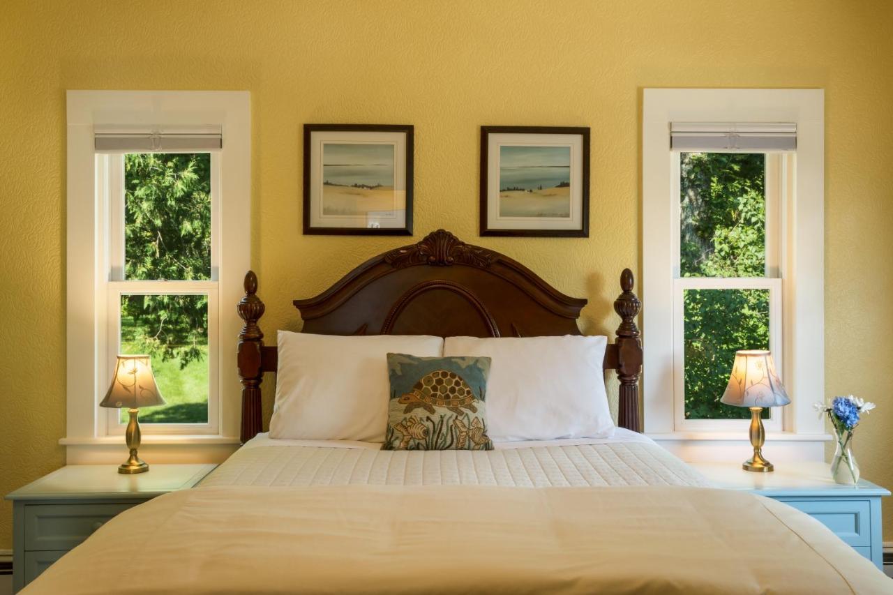 Sanbornton 레이크 하우스 앳 페리 포인트 B&B 외부 사진